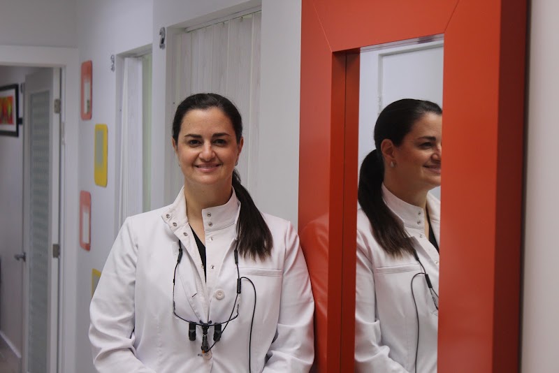 Sonrisas Dental Miami