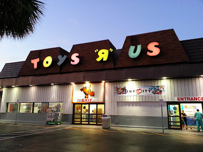 Toys"R"Us Outlet Center