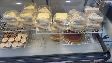 Dominican Cakes by Danelia