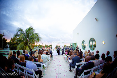 Shane Center Miami Beach