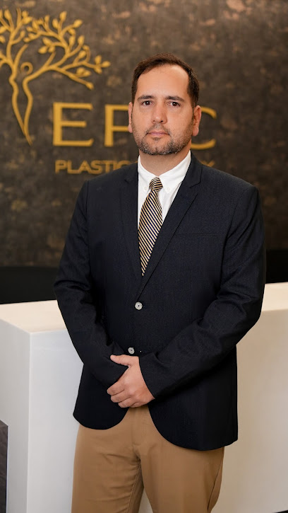 Dr. Orlando Llorente