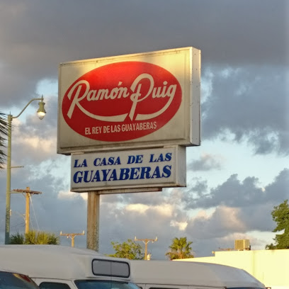Ramon Puig Guayaberas