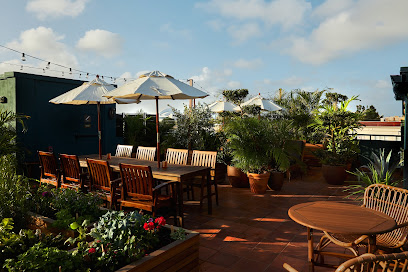 Life House, Little Havana